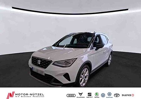 Seat Arona 1.0 TSIFR-LINE LED+NAV+ACC+SHZ+PDC+RFK+AHK
