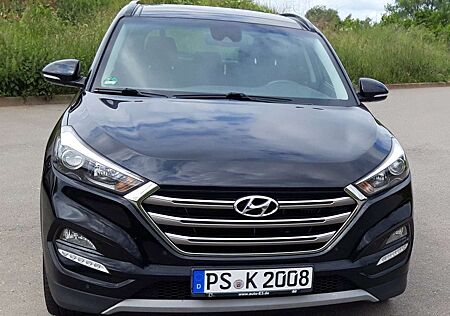 Hyundai Tucson Diesel blue 1.7 CRDi 2WD DCT Premium
