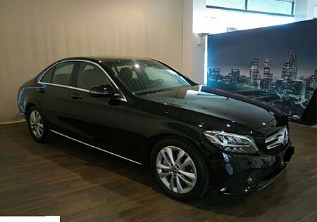 Mercedes-Benz C 300 C-Klasse Diesel d 9G-TRONIC Avantgarde