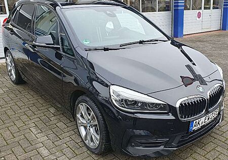 BMW 225xe 225 Plugin 4x4 Sport Assistenten Schiebedach