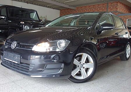 VW Golf Volkswagen VII Lim. Comfortline-2.0TDI-110KW-Navi-PDC