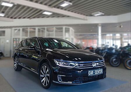 VW Passat Volkswagen Var. GTE Highline;NAV StndHz PANO HUD KAM