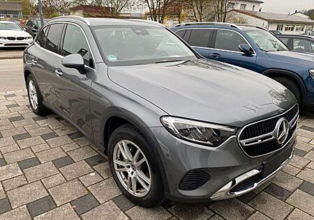 Mercedes-Benz GLC 220 d 4MATIC Autom. AHK Distronic LED