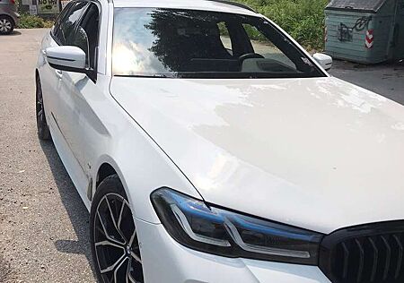 BMW 520d 520 xDrive Touring Aut. M Sport Edition