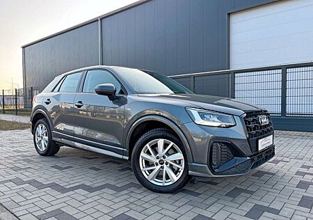Audi Q2 40 TFSI Quattro S line / ACC VIRT NAVI LEDER