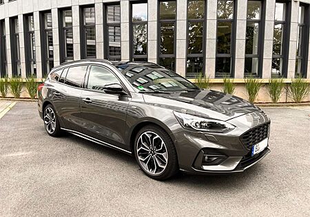 Ford Focus Turnier 1.5 EcoBoost Start-Stopp-System ST-L