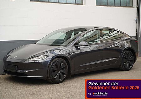 Tesla Model 3 Standard Range + *Highland*