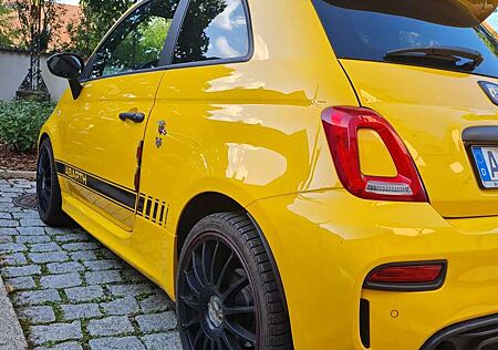 Abarth 595 Competizione