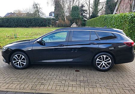 Opel Insignia Sports Tourer Diesel Sports Tourer 1.6 ECOTEC Diesel Business Edition