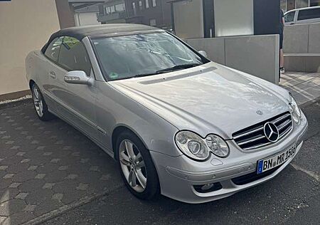 Mercedes-Benz CLK 200 CLK Cabrio 200 Kompressor Automatik Avantgarde