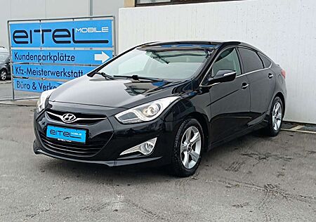 Hyundai i40 Style Lim.2,0 Navi SHZ PDC Kima Tempomat