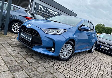 Toyota Yaris 1.5*A-GRA*APPLE&ANDROID*Klima*KAMERA*LED*Sitzheiz