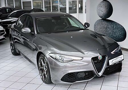 Alfa Romeo Giulia *VELOCE*Q4*H&K*19 ZOLL*LENKRADHEIZUNG*