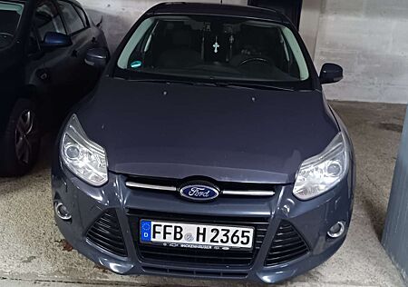 Ford Focus Turnier 1.6 TDCi DPF Titanium