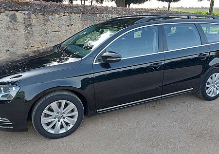 VW Passat Variant Volkswagen Comfortline 2.0 TDI 140 PS