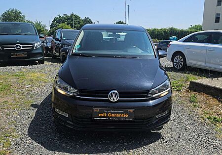VW Touran Volkswagen 1.6 TDI SCR BlueMotion Technology DSG Comfortline