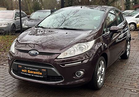 Ford Fiesta Titanium CarPlay Kamera Tüv/Service NEU