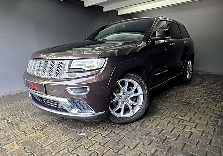 Jeep Grand Cherokee 3.0 CRD Summit, ACC, R-KAM, PANO, R-KAMERA, XENON