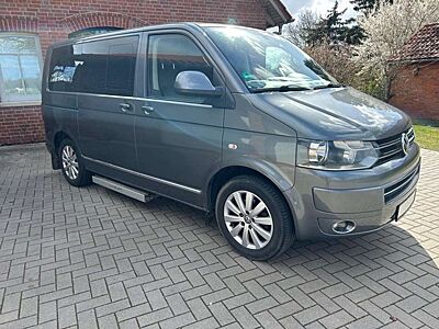 Volkswagen T5 Multivan Mulitvan Behindertenumbau