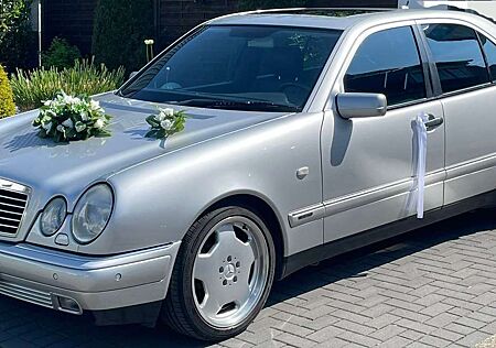 Mercedes-Benz E 240 Avantgarde