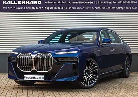 BMW 750 e xDrive-M-Sport-Skylounge-Theatre Screen-Executiv