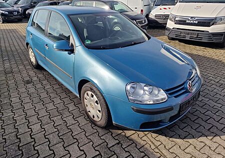 VW Golf Volkswagen Trendline