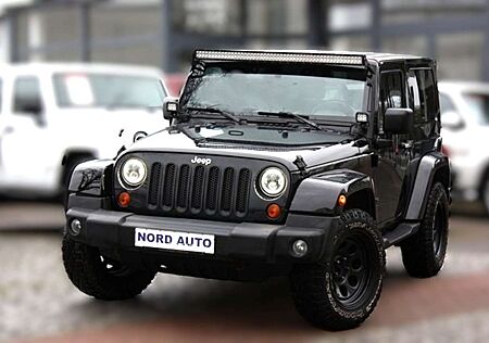 Jeep Wrangler 2.8 CRD 4x4 Sahara Autom. Navi/Klima