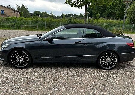 Mercedes-Benz E 200 CGI BlueEfficiency Aut.