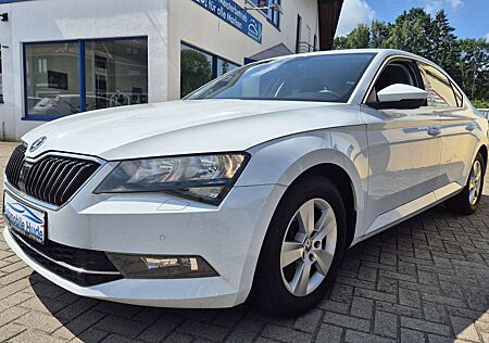 Skoda Superb Ambition DSG Automatik NAVI AHK SHZ Temp Rkamera