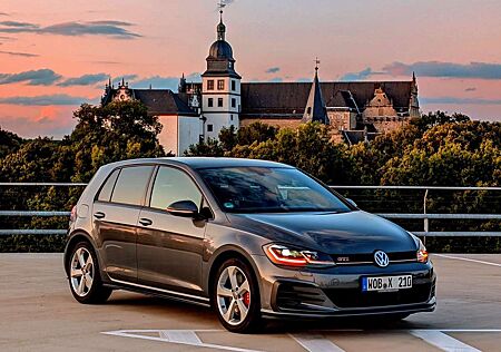 VW Golf GTI Volkswagen 2.0 TSI OPF DSG Performance