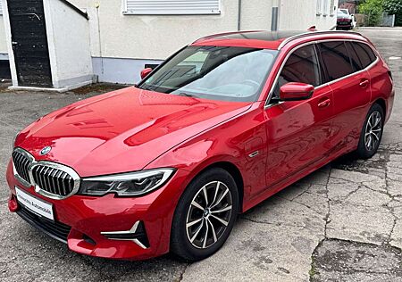 BMW 330 e Luxury Line - Leder - DAB -