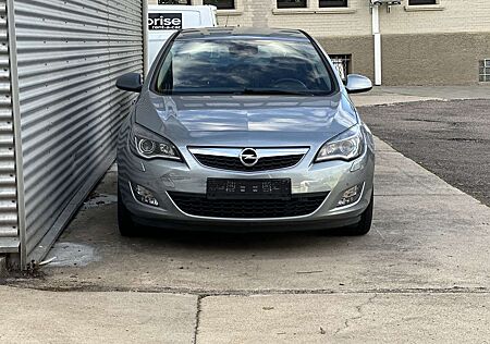 Opel Astra Sport