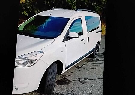 Dacia Dokker Dokker TCe 115 Laureate