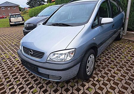Opel Zafira 1.8 16V Edition 2000 7-SITZER AHK