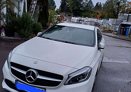 Mercedes-Benz A 220 A-Klasse 220