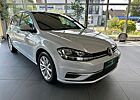 VW Golf Volkswagen VII Lim. Facelift Navi R-CAM ACC PANO SHZ