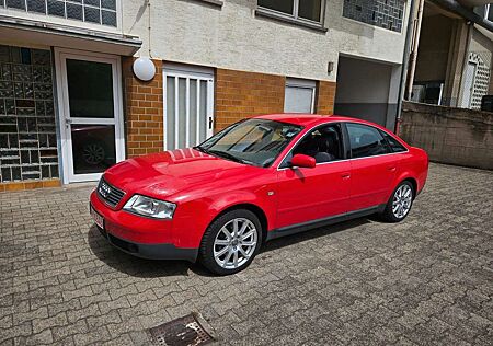 Audi A6 2.4 / Tüv Neu / 2.Hand