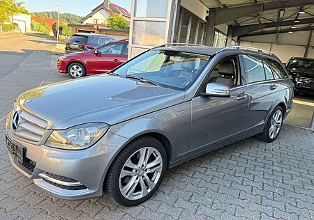 Mercedes-Benz C 180 T CGI BlueEfficiency/PDC/ TMPO.M/SHZ/ NAVI