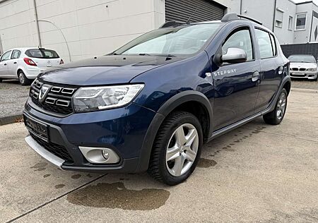 Dacia Sandero Stepway Prestige *1.Hand/AHK/Tüv/KameraPDC*
