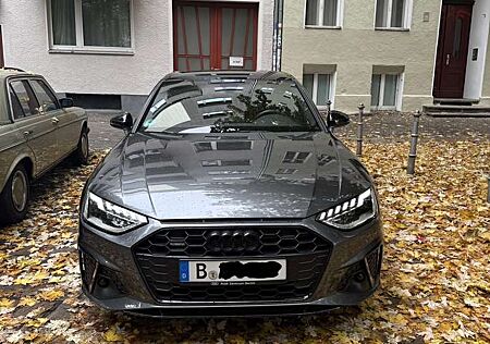 Audi A4 45 TFSI quattro edition one
