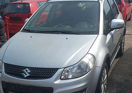 Suzuki SX4 2.0 DDiS 4x2 Style