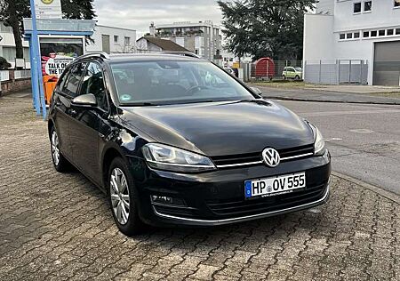 VW Golf Variant Volkswagen 2.0 TDI BlueMotion Technology Lounge