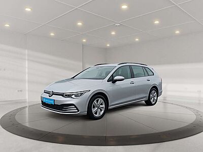 Volkswagen Golf Variant Golf VIII Variant 1.5 eTSI Life ACC AUT KlimaA