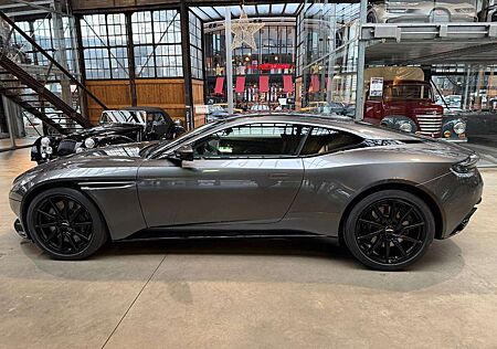 Aston Martin DB11 5.2 V12
