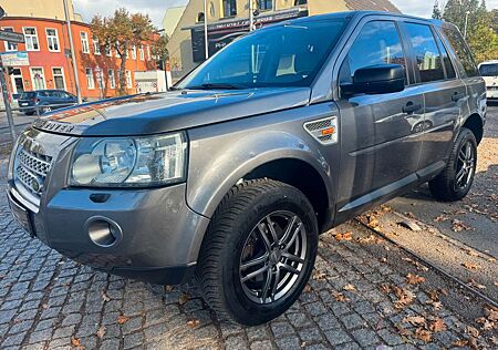 Land Rover Freelander 2 HSE i6*LEDER*NAVI*2xPDC*TÜV NEU