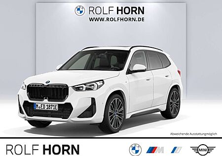 BMW iX1 xDrive30 M Sportpaket Pano h/k AHK RKam Navi