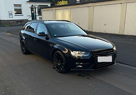 Audi A4 Avant Diesel Avant 2.0 TDI DPF Sline Sportpaket