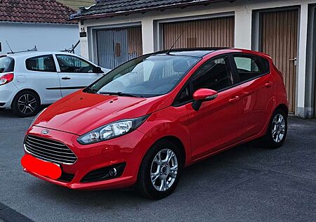 Ford Fiesta 100 PS Sehr Gepflegt