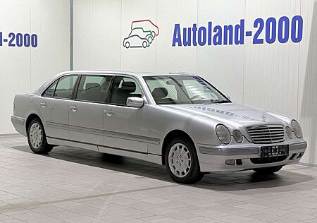 Mercedes-Benz E 200 Lang-Stretch-6Türen-Chauffeurdienst