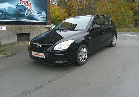 Hyundai i30 *LPG*EURO-4*TÜV/11/2026*KLIMA*EFH*M+S REIFEN*